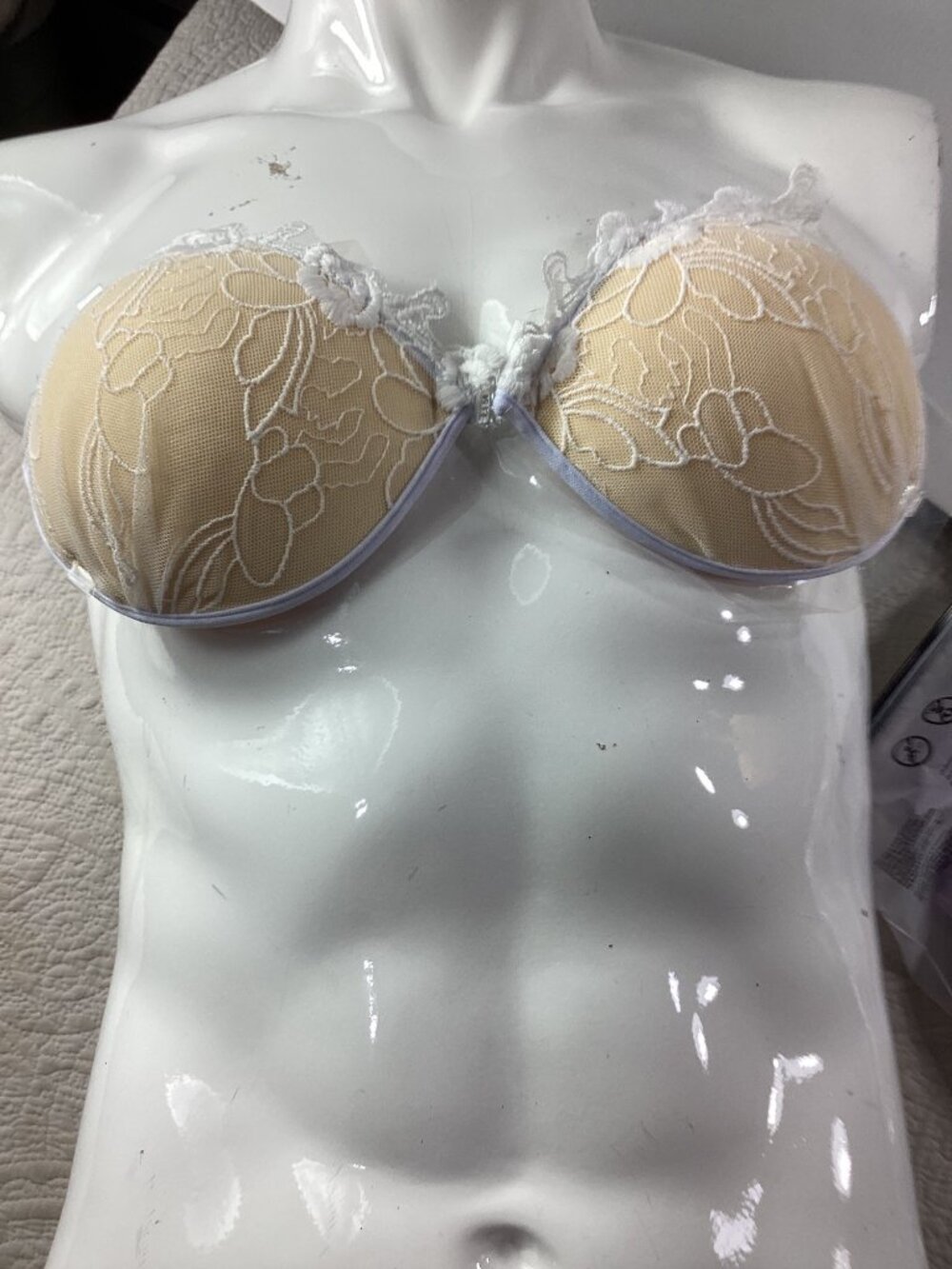 Strapless Sticky Bra*Lace Overlay*Adhesive Gel Cups Beige/White* Size C**Cosplay